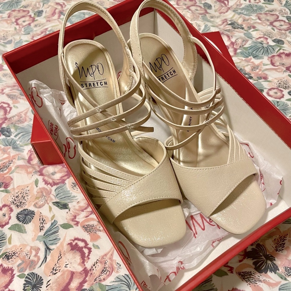 IMPO comfortable, Memory Foam Heels